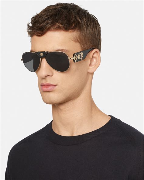 versace sunglasses men bij winkels uit de pc hooftstraat bestellen|Gianni Versace.